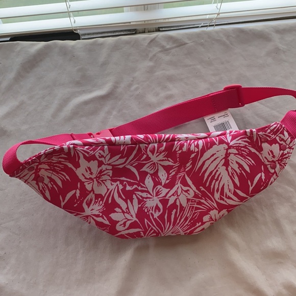 Roxy pack it up purse:Fanny pack - Picture 3 of 4